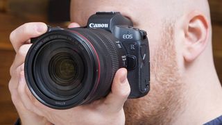The EOS R's viewfinder is excellent. Image Credit: TechRadar