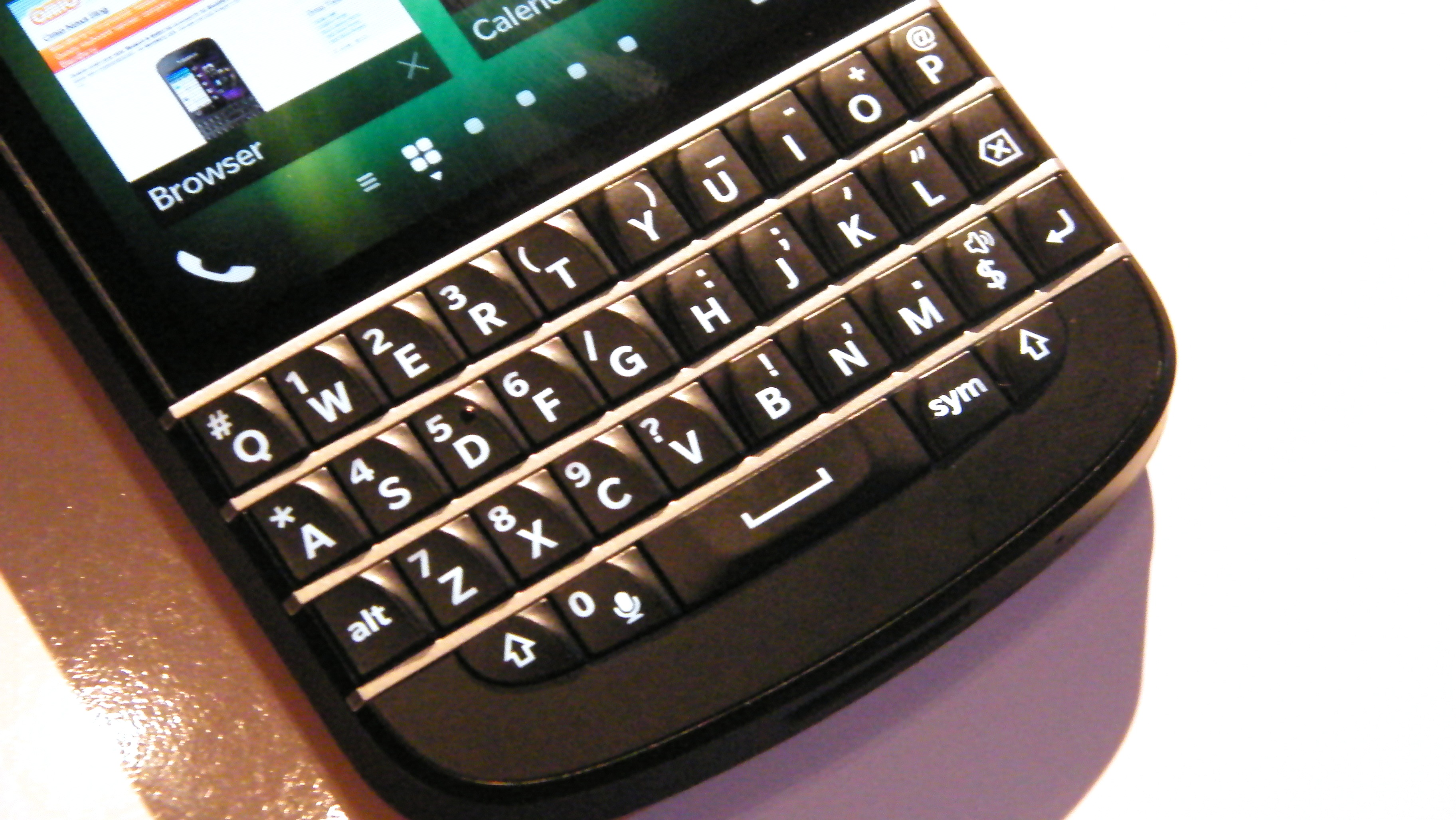 BlackBerry Q10 hits O2&#039;s &#039;coming soon&#039; page, promising a May release