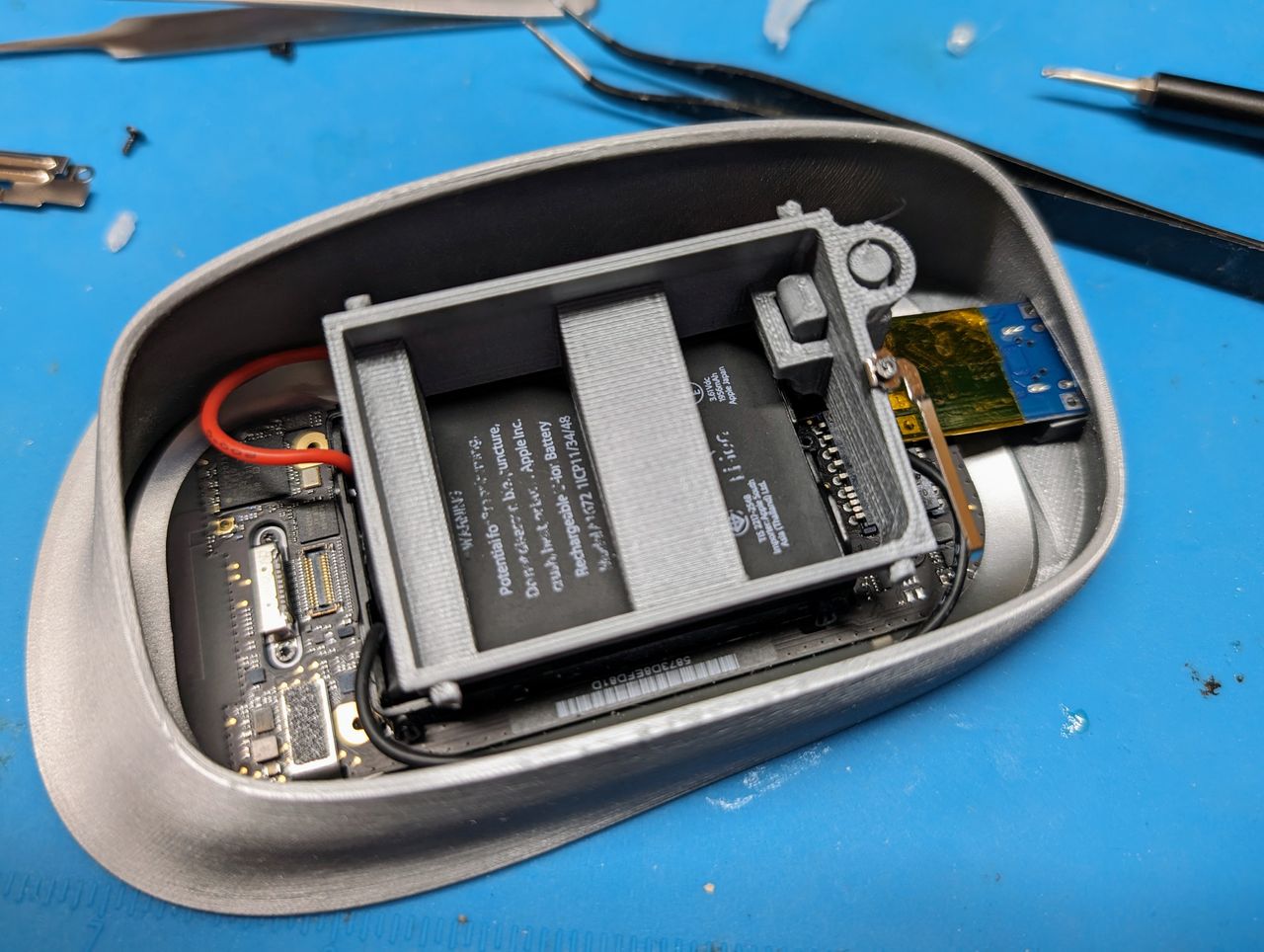 Apple Magic Mouse hack