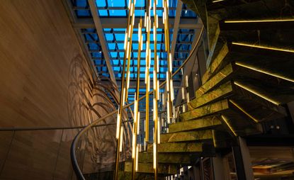 lee broom light installation at mandarin oriental mayfair