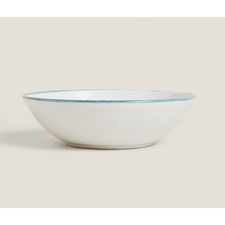 Rim detail bowl