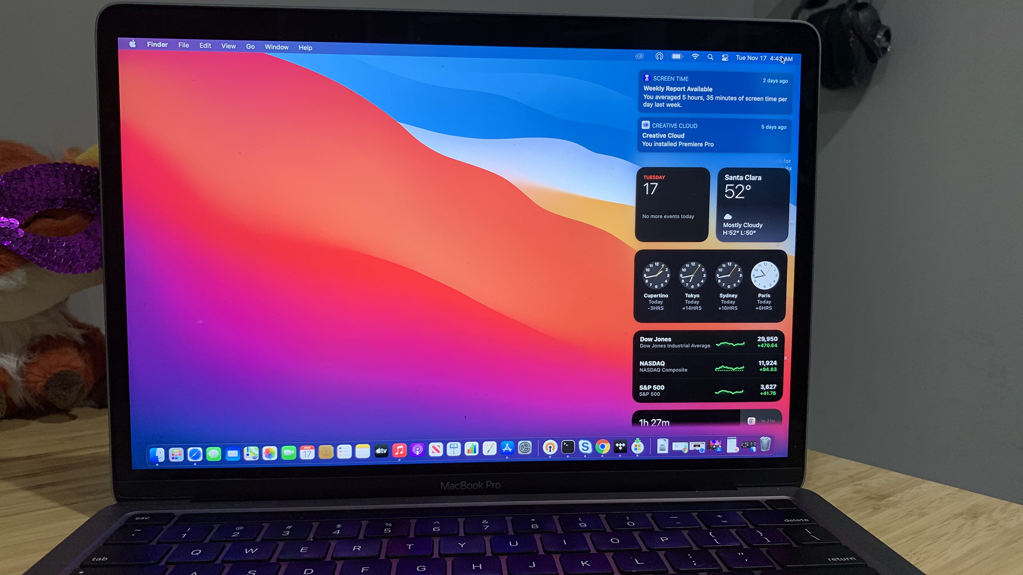 Apple MacBook Pro (13-inch, M1, 2022)