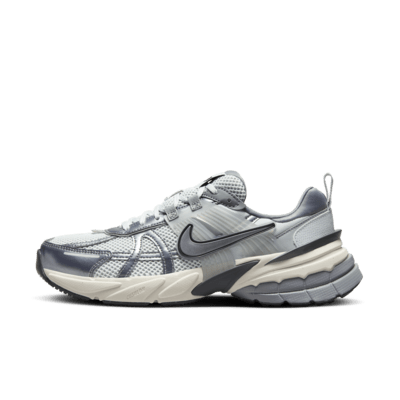 Nike V2k Run Women's Shoes - Pure Platinum/wolf Grey/cool Grey/metallic Cool Grey - Size 5
