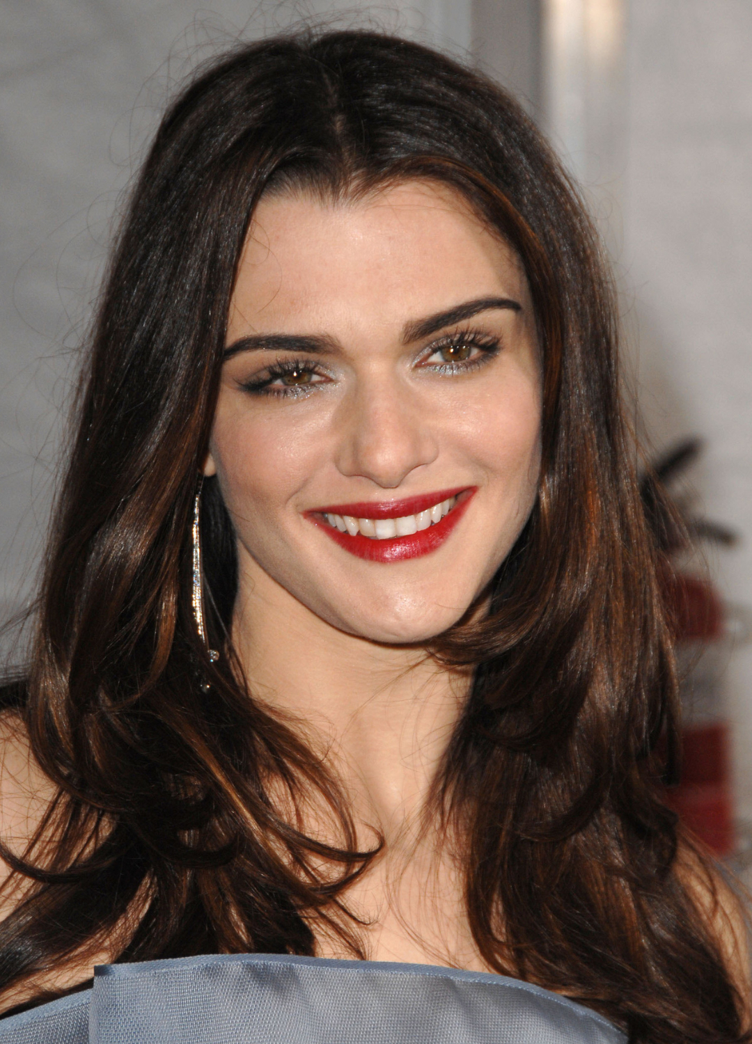 Rachel Weisz attends the "Lovely Bones" Los Angeles Premiere at Grauman's Chinese Theatre on December 7, 2009 in Hollywood, California