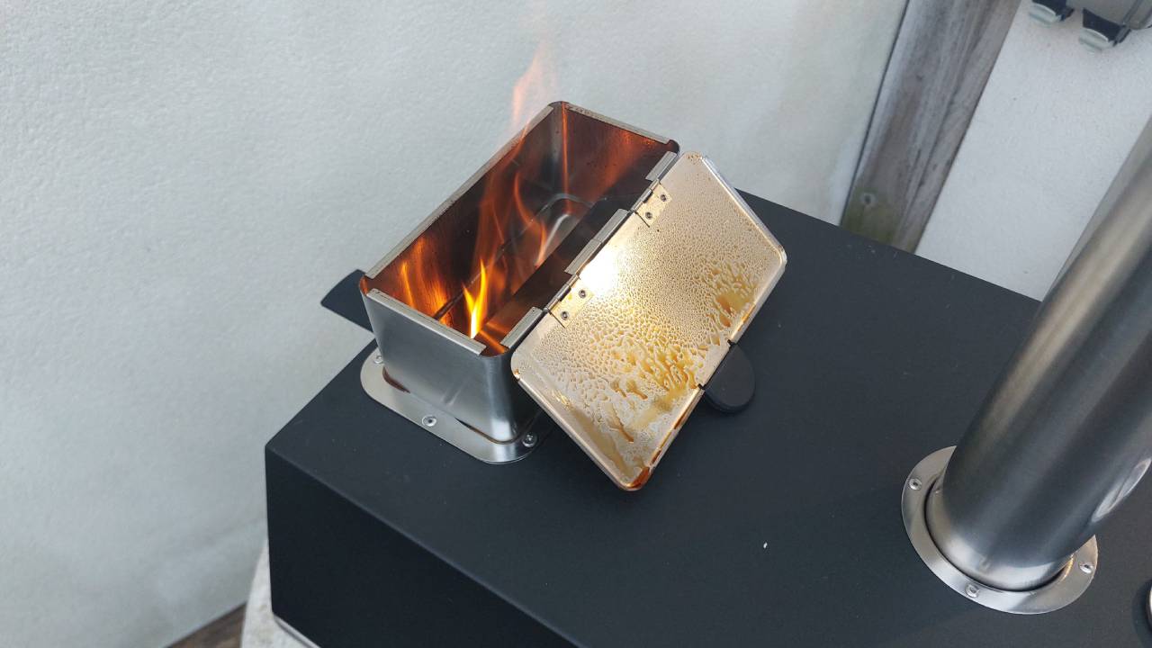 Vonhaus Outdoor Wood Pellet Pizza Oven
