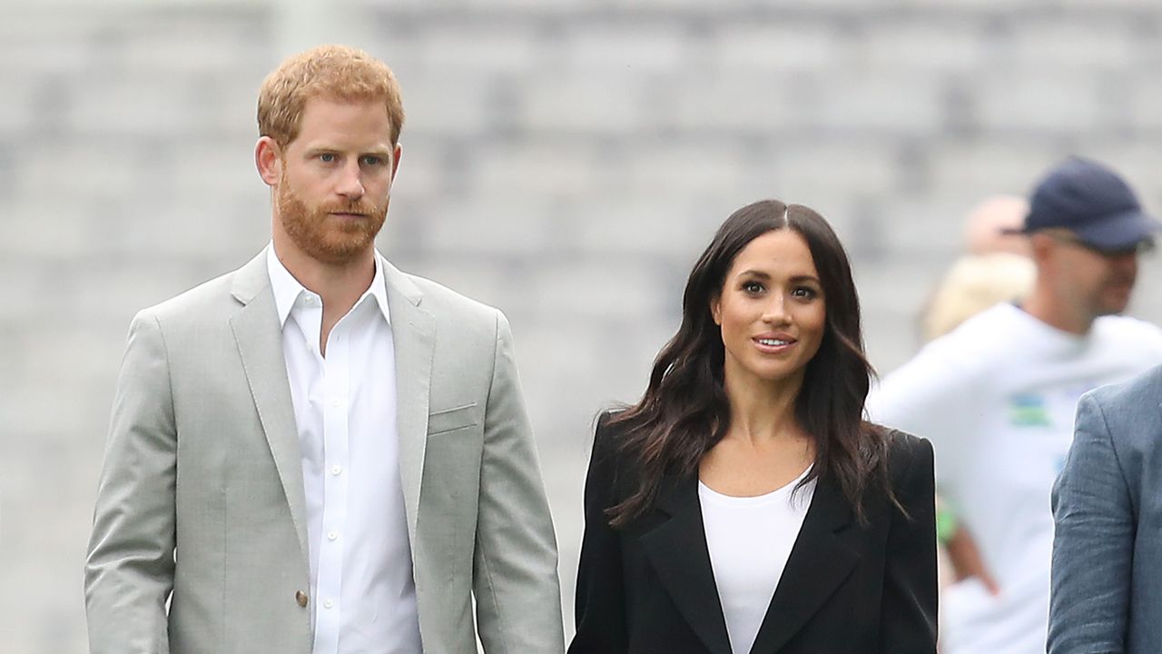 Meghan Markle and Prince Harry Show PDA on Ireland Trip | Marie Claire