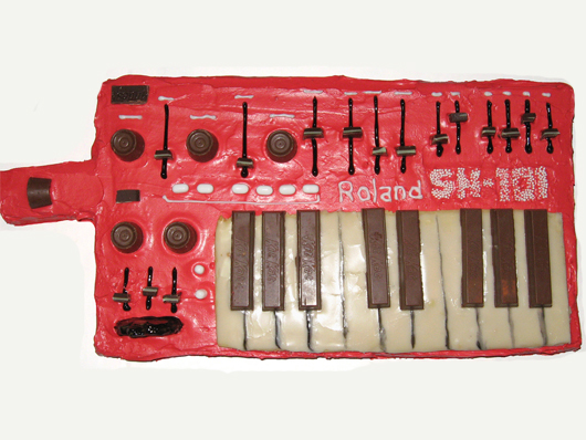 Roland SH-101 synth cake