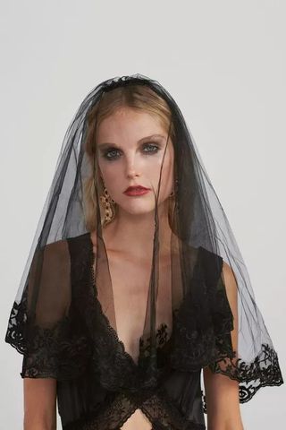 black lace veil
