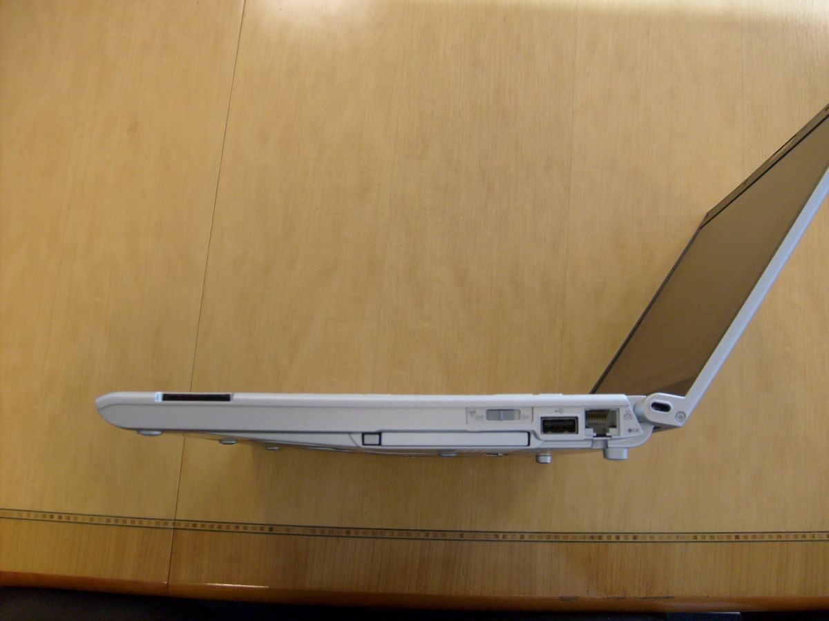 Toshiba Portege R600