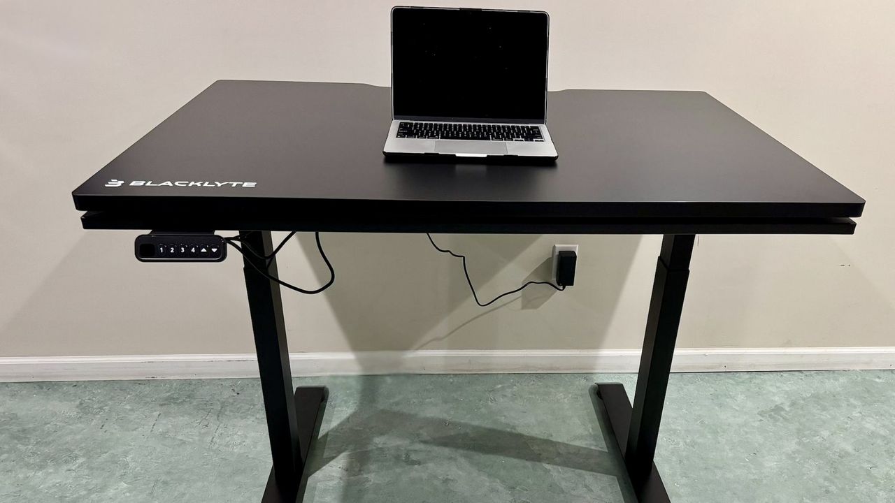 I tested the Blacklyte Atlas Lite and it's an ultra-cool standing desk for work and play