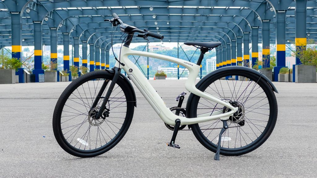 Urtopia Carbon 1 Electric Bike - Step-Through Design