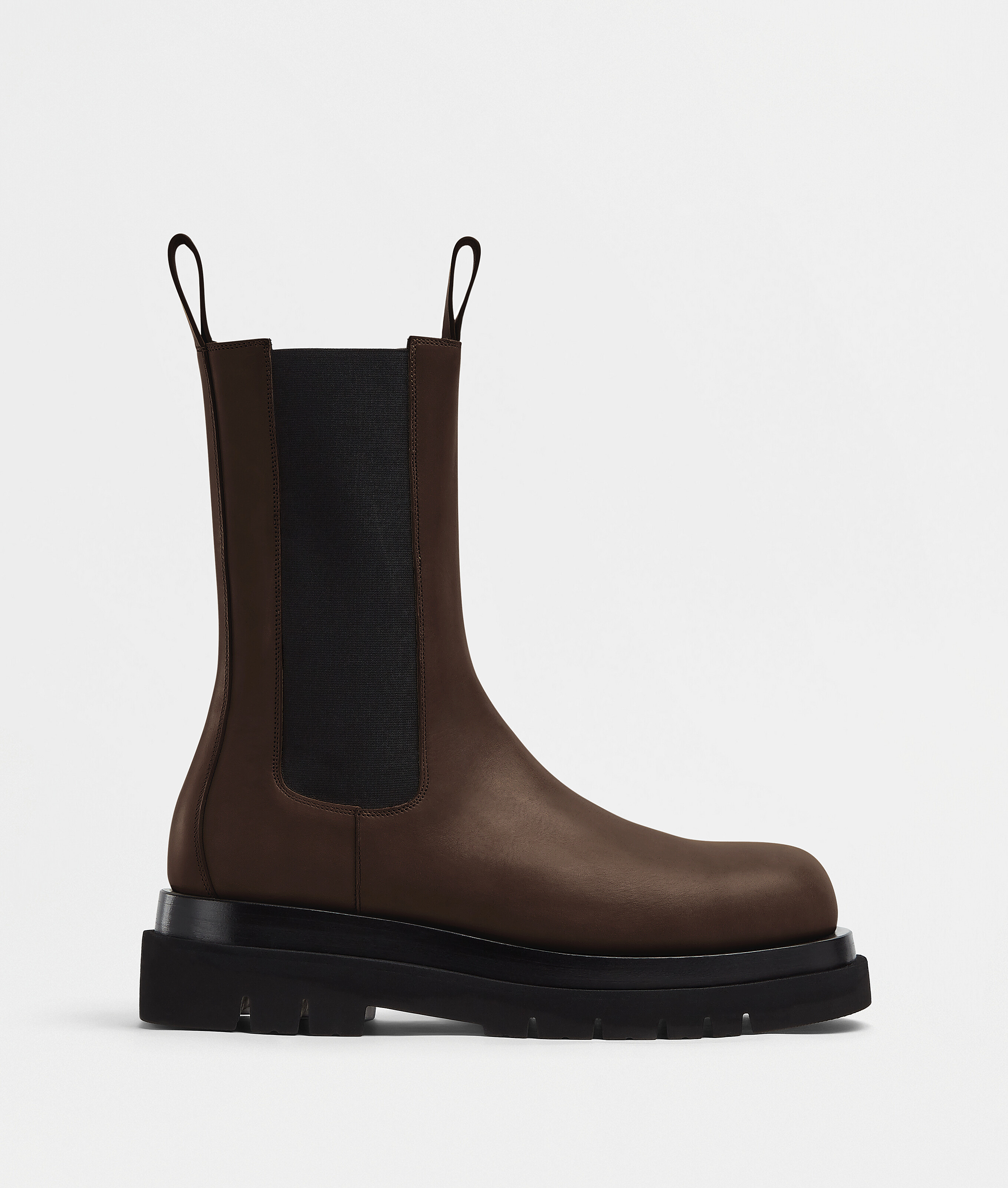 Women&#039;s Lug Chelsea Boot in Fondant