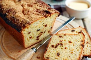 Hot cross bun loaf