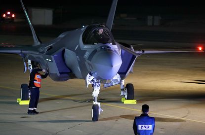 Israeli stealth fighter