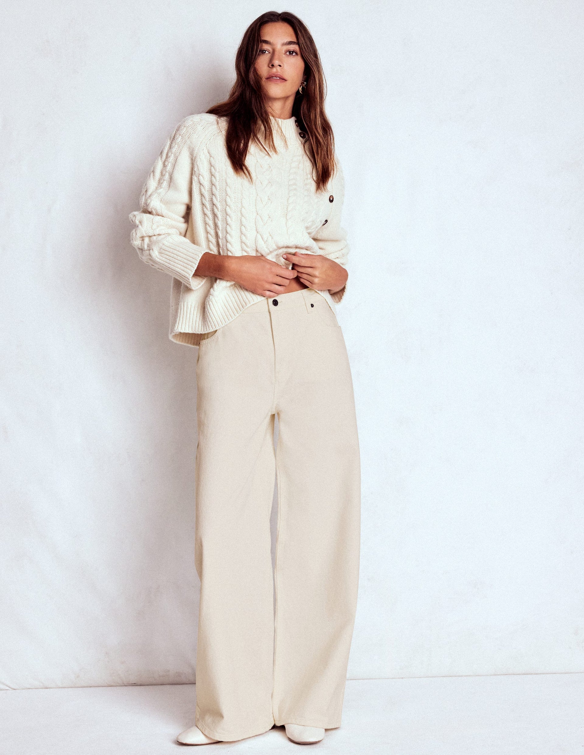 Relaxed Wide Leg Jeans-Ecru