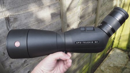 Leica APO-Televid 82 review