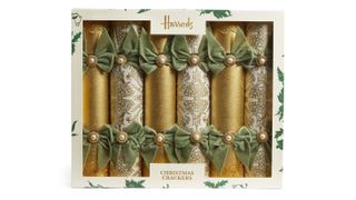 Harrods gold and green crackers