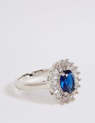 Jewellery, Fashion accessory, Gemstone, Ring, Engagement ring, Sapphire, Diamond, Body jewelry, Platinum, Wedding ring,