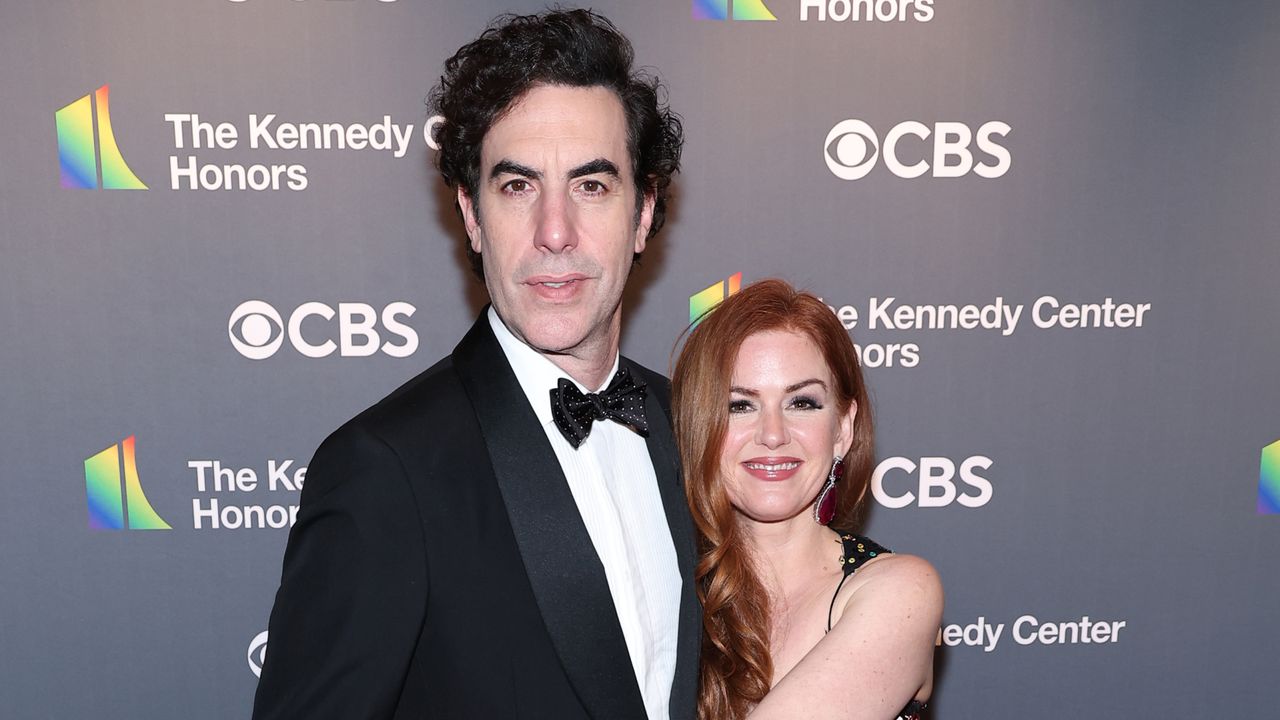 Sacha Cohen and Isla Fisher attend the 45th Kennedy Center Honors ceremony at The Kennedy Center on December 04, 2022 in Washington, DC.