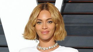 beyonce on the red carpet with a short bob haircut