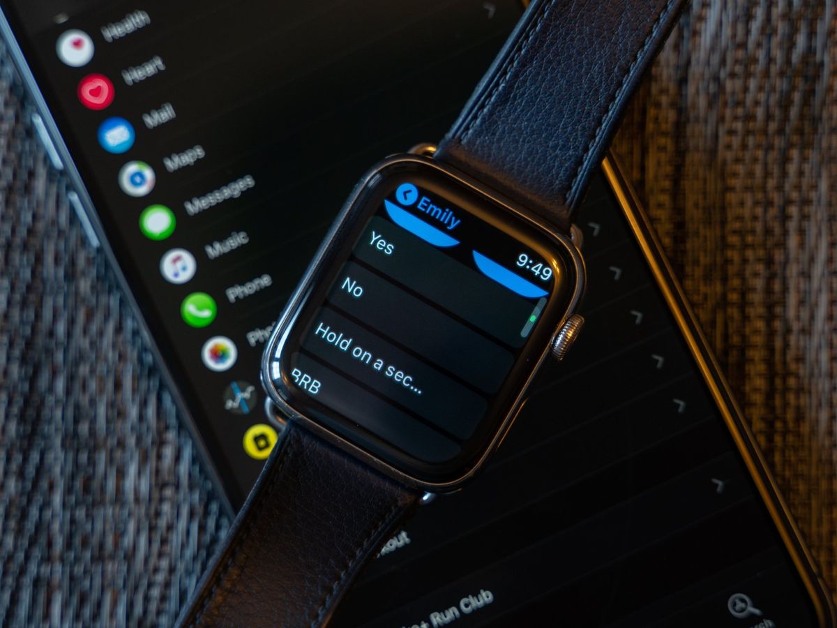 How to add custom message responses to your Apple Watch