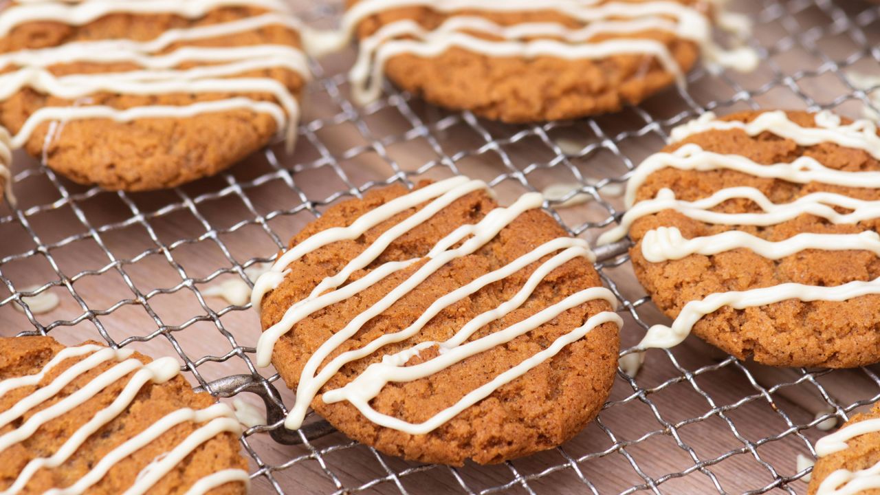 lemon and white chocolate cookies