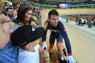 Mark Cavendish (Great Britain) with his family after winning the silver medal