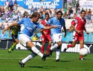 Gaizka Mendieta in action for Lazio against Piacenza in August 2001.