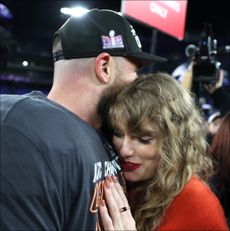 Fans think Travis Kelce told Taylor Swift "I love you so much it's not even funny."