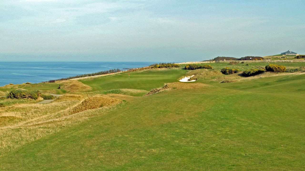 Castle Course - Hole 16