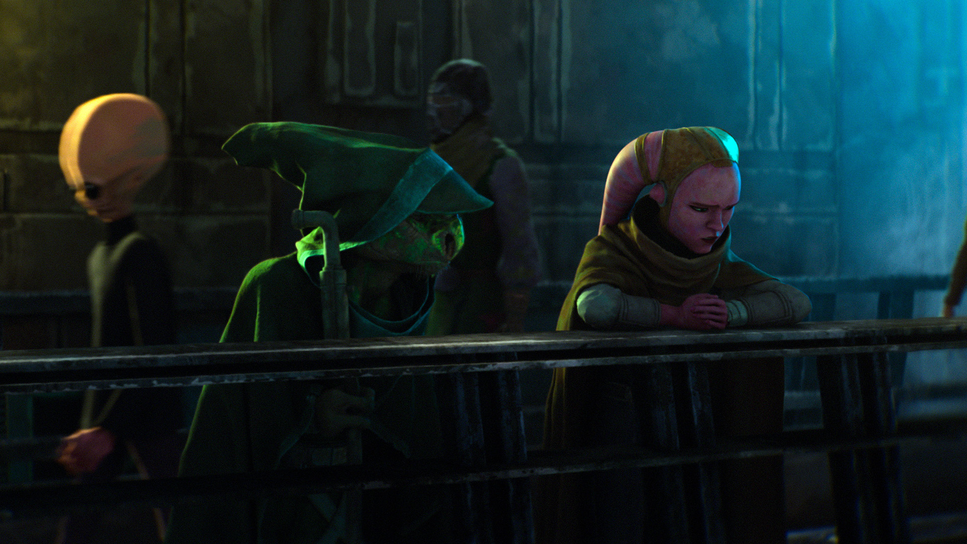 Several aliens in a rainy city, seen in Lucasfilm's STAR WARS: MAUL - SHADOW LORD.