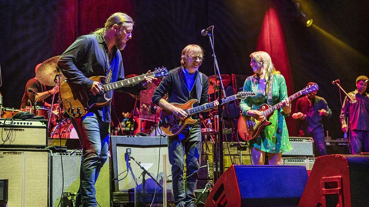 Tedeschi Trucks Band with Trey Anastasio