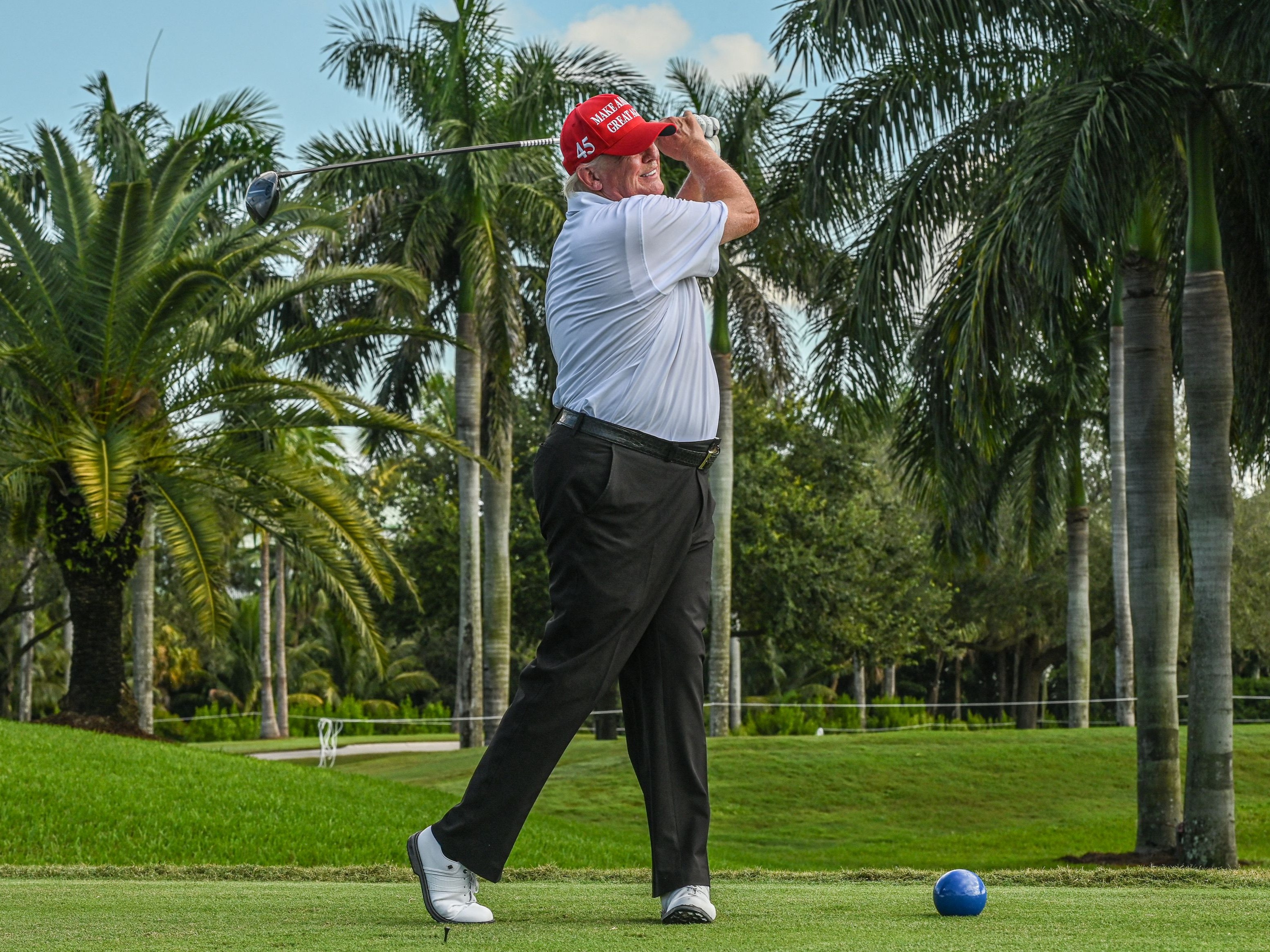 Donald Trump golfing