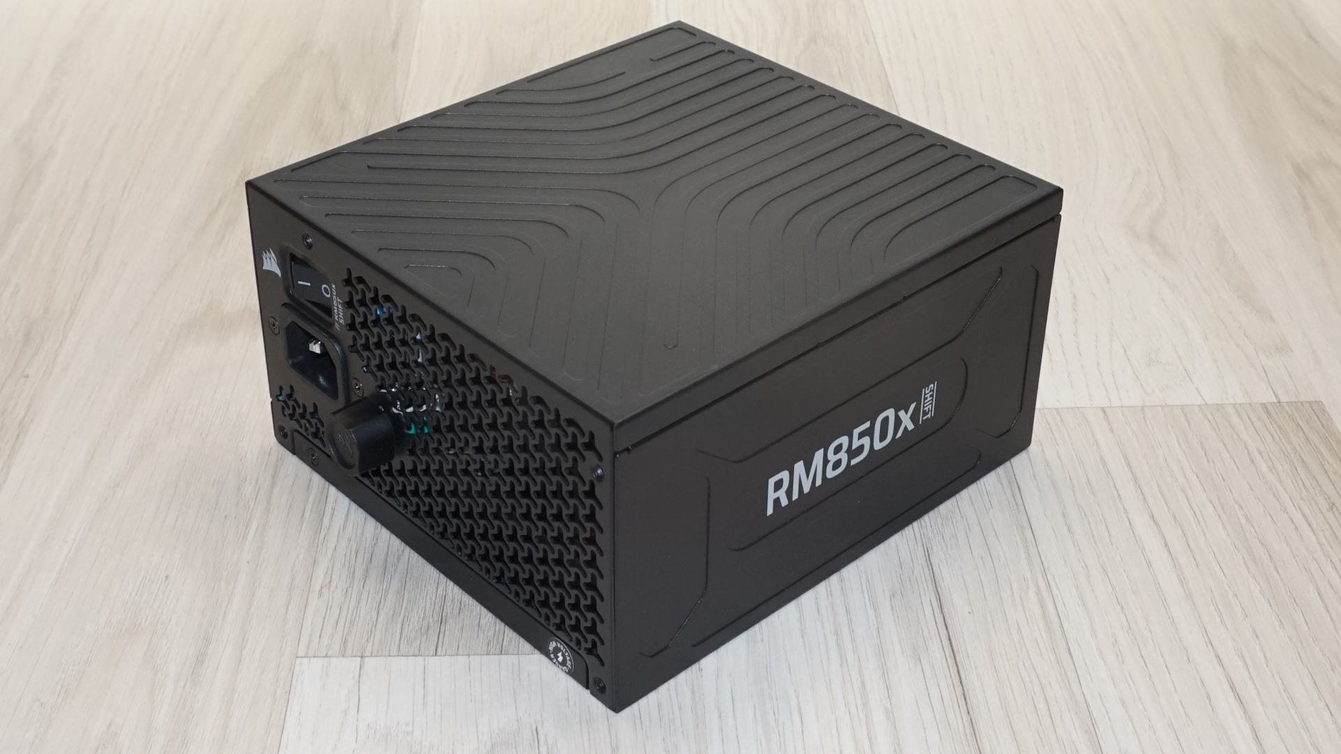 Corsair RM850x Shift 2025
