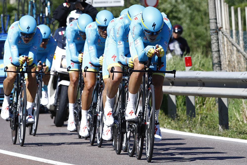 Astana storm to team time trail victory at Giro del Trentino