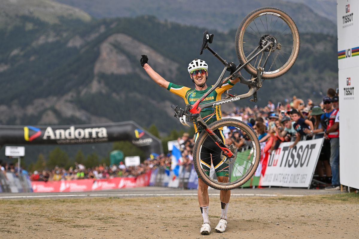 Picture by Will Palmer/SWpix.com - 01/09/2024 - Cycling - 2024 UCI Mountain Bike World Championships - Pal Arinsal, Arinsal, Andorra - Men Elite Cross-country Olympic Final -