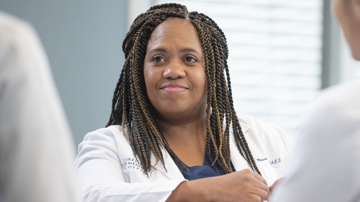 Chandra Wilson as Miranda Bailey smiles on the Season 20 finale of Grey&#039;s Anatomy on May 30, 2024.