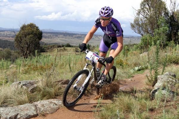 Chris Jongewaard on his way to winning the elite men's super D