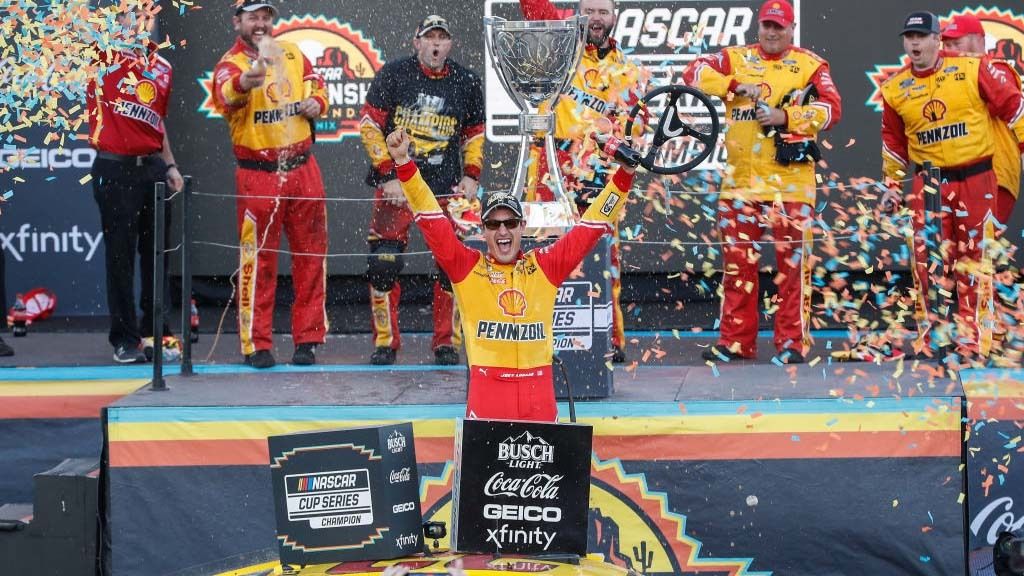 Joey Logano (#22 Team Penske Shell Pennzoil Ford) celebrates after winning the NASCAR Cup Series Championship Race on November 6, 2022 