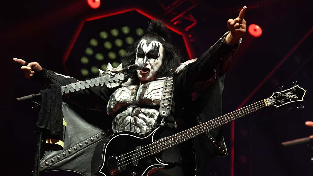 Gene Simmons onstage