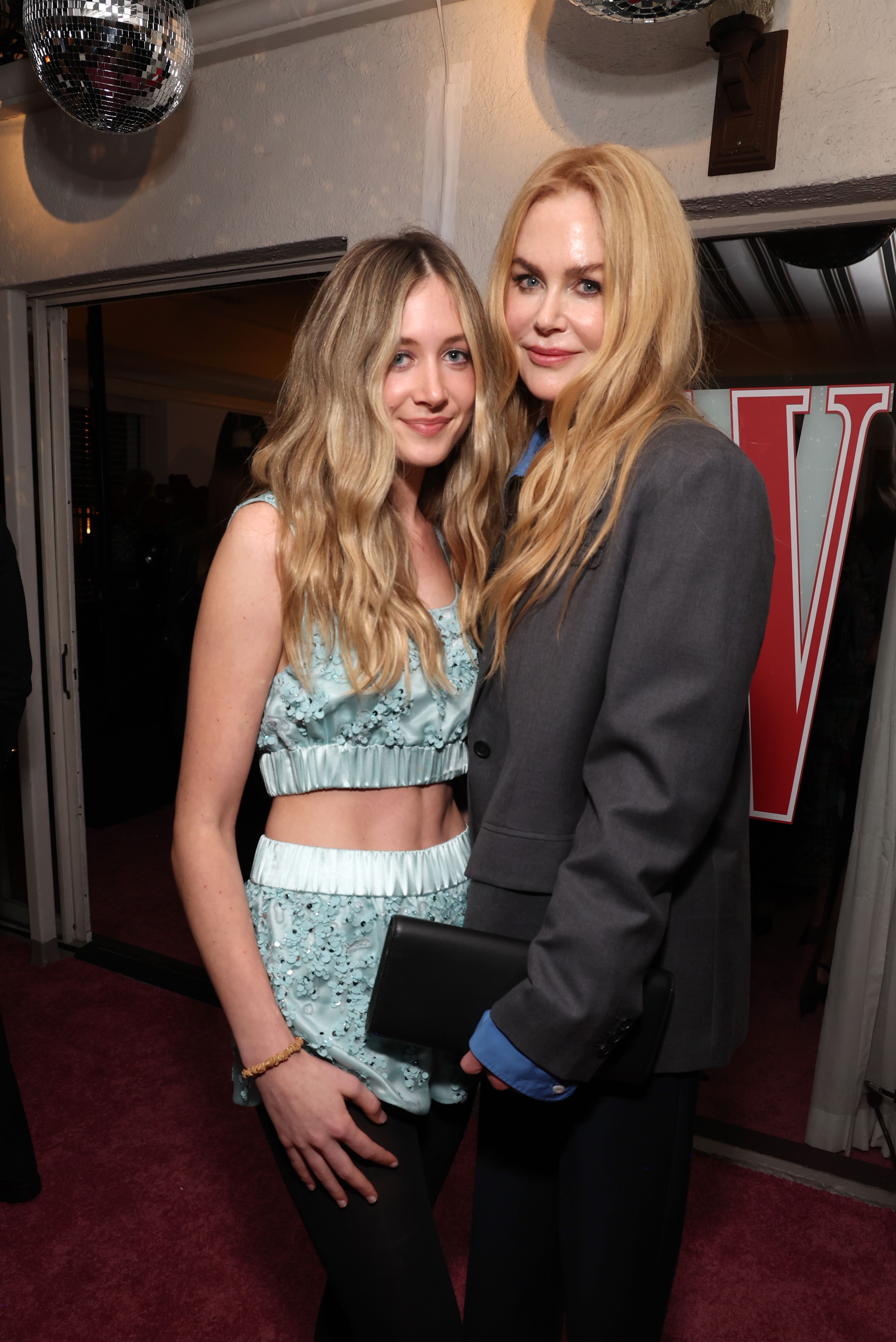 kid - Sunday Rose Kidman Urban and Nicole Kidman