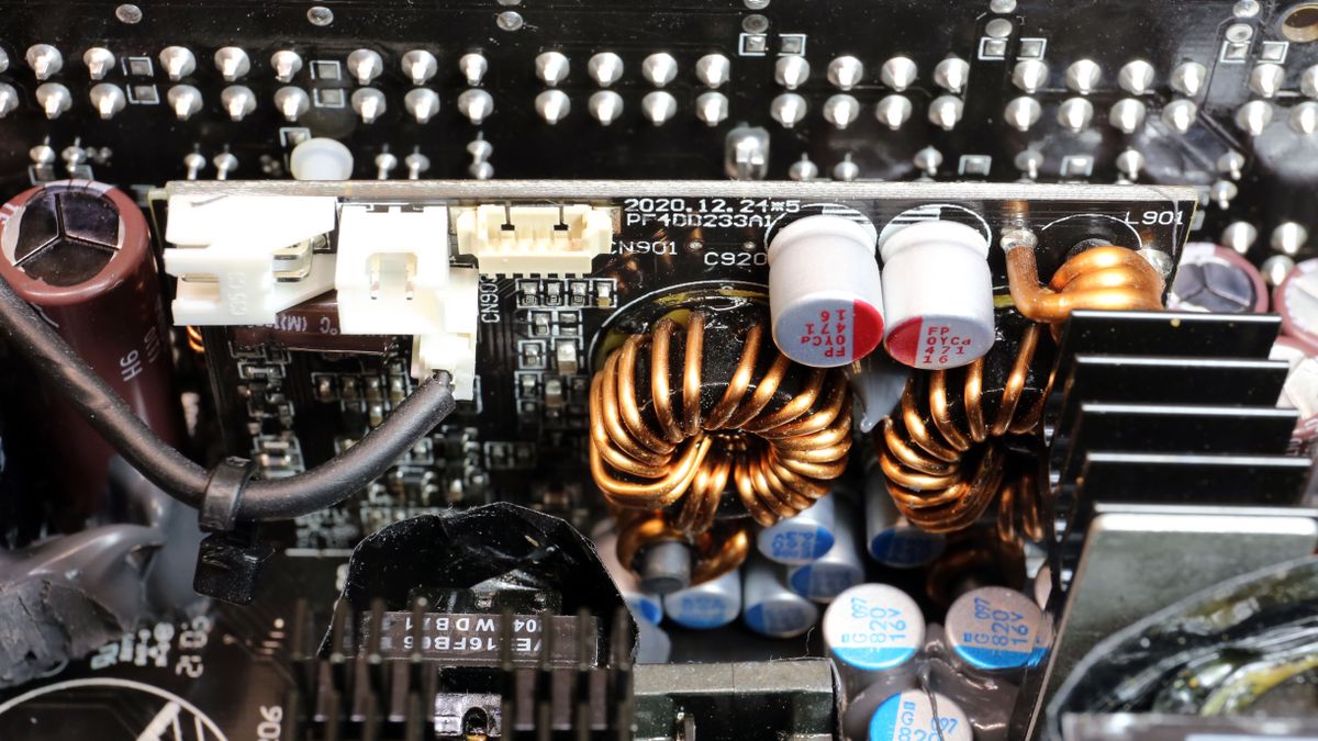 EVGA 1000 G6