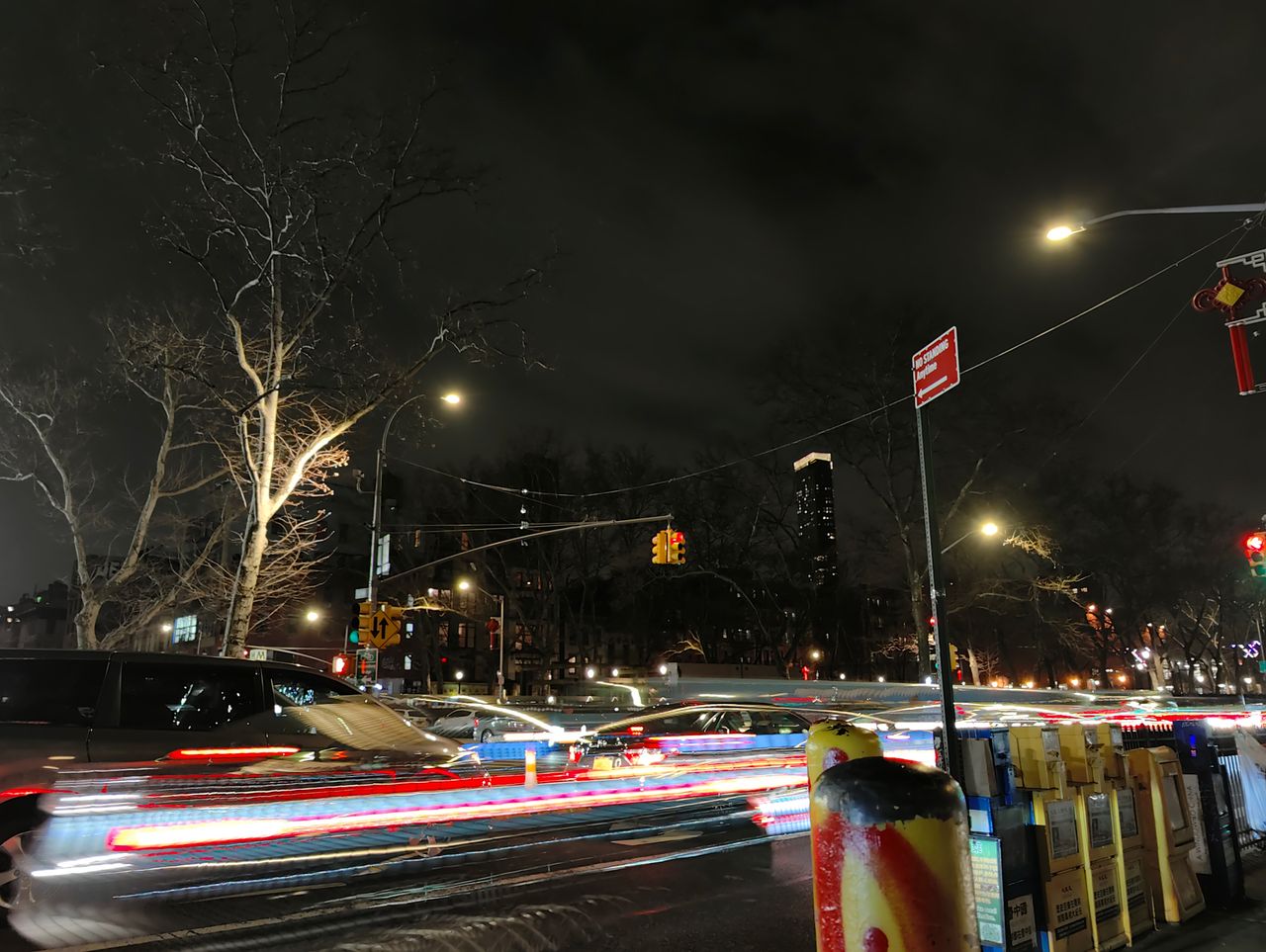 OnePlus 10 Pro Long Exposure street