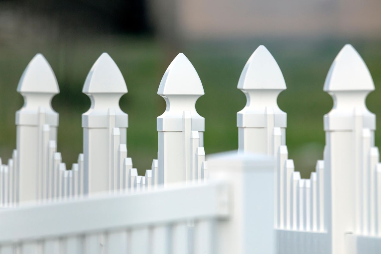 Vinyl fence