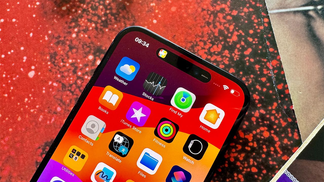 Apple iPhone 15 Plus smartphone