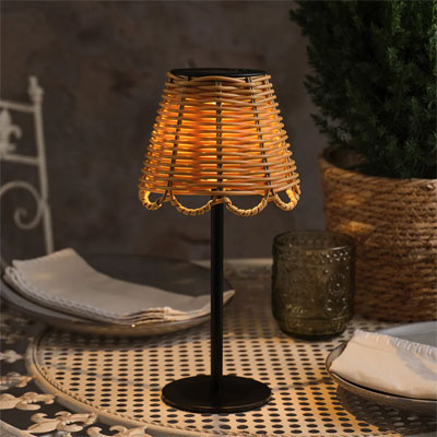 wicker solar-powered table lamp