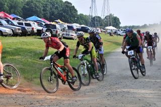 Racers starting the 2008 Cowbell Challenge