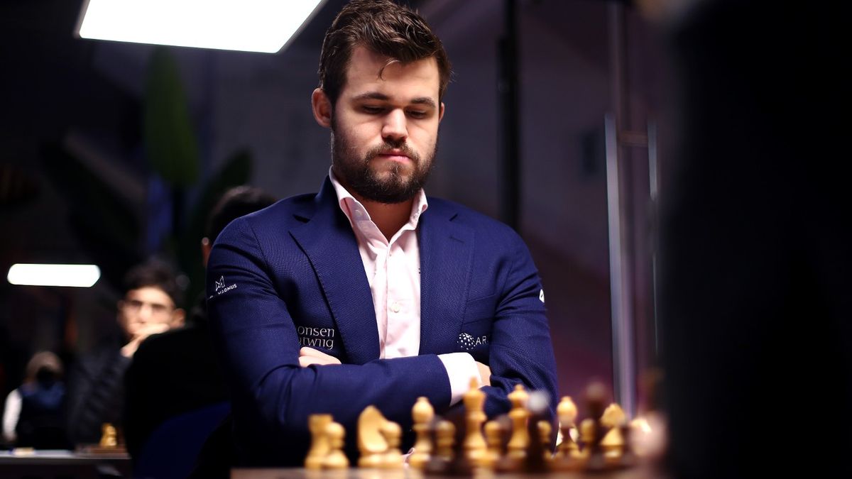 Carlsen Magnus vs Hans Niemann: Inside the cheating scandal that rocked the  chess world