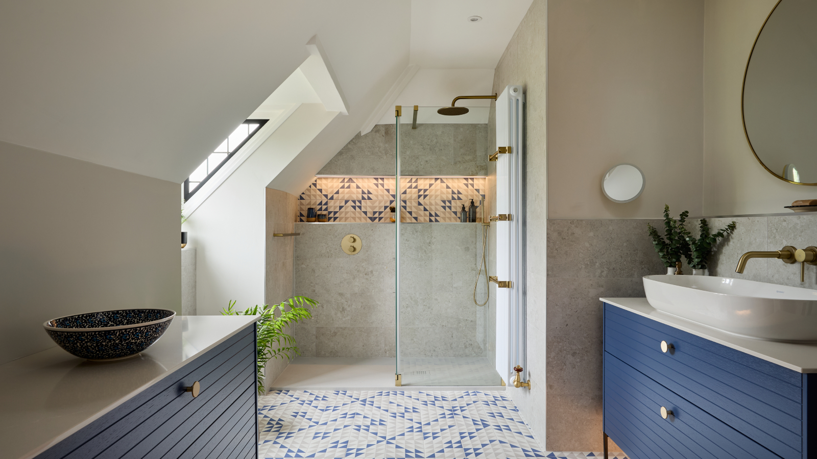 bathroom with walk in shower, vanity unit with drawers, drawer unit and large shower niche