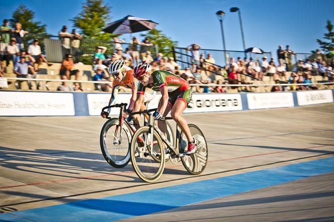 Erica Allar (Colavita Racing Inc.) tries to maintain her lead over Colleen Hayduk (Fearless Femme p/b Pure Engery Cycling-Vie 13) in the Women's Miss and Out National Championship
